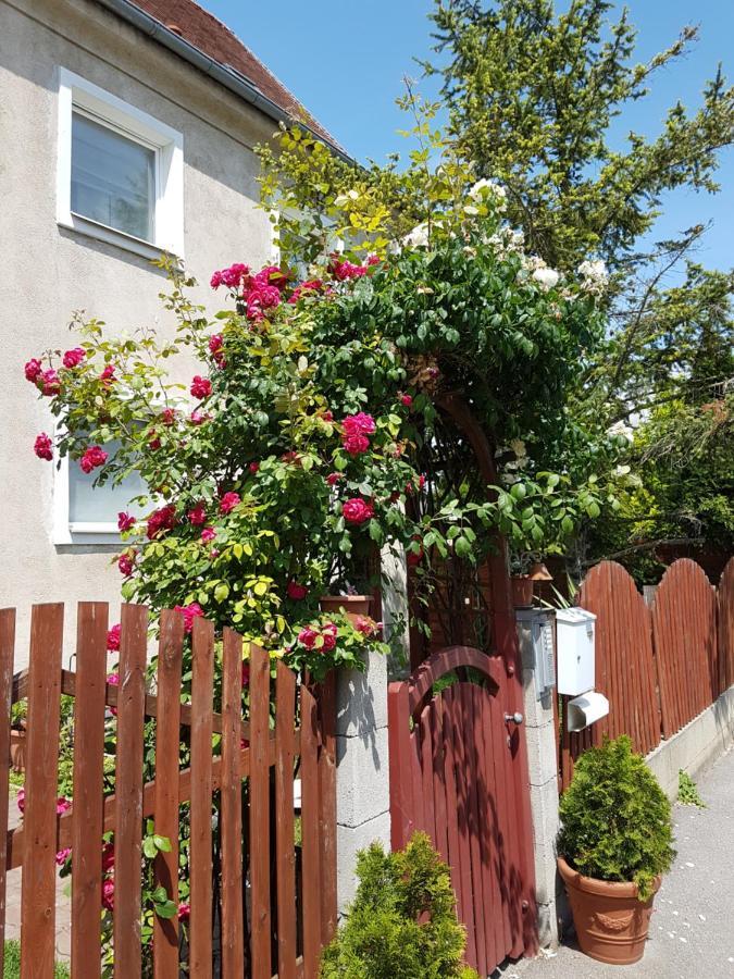 Ferienwohnung Korneuburg Bei Wien -1 Екстериор снимка